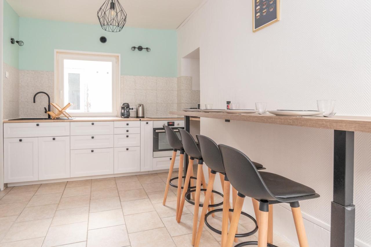 Appartement Cosy Au Centre Ville Avec Garage Chalon-sur-Saone Exterior photo